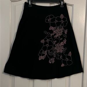 Chic Black Floral A-Line Skirt